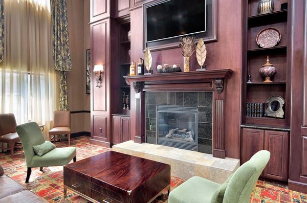 Holiday Inn Express & Suites DFW West - Hurst