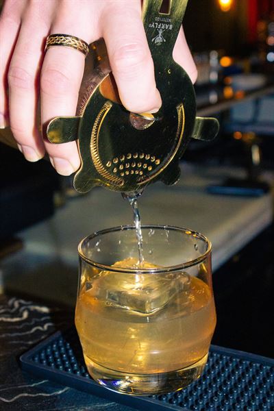 Trifecta: Glass - Art - Lounge