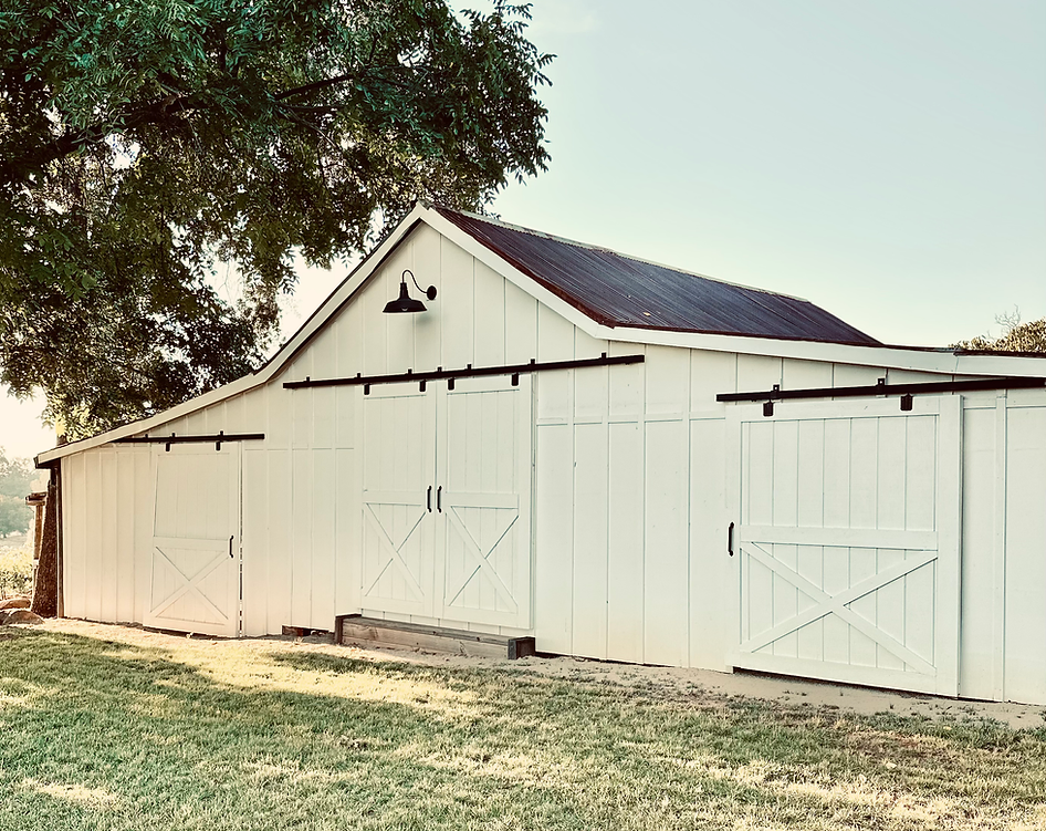 The White Barn at Shenandoah Farmhouse