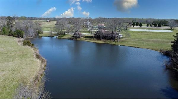 The Lodge at Big Bear Farm
