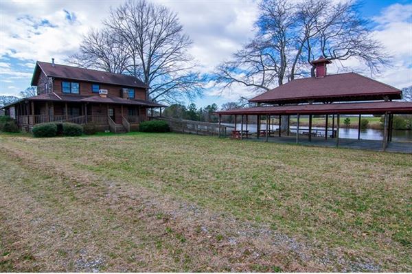 The Lodge at Big Bear Farm