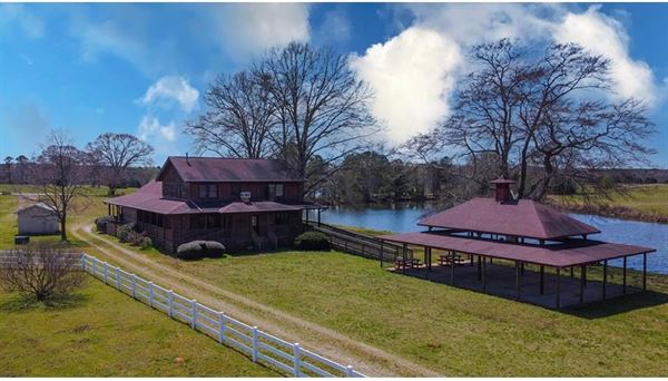 The Lodge at Big Bear Farm