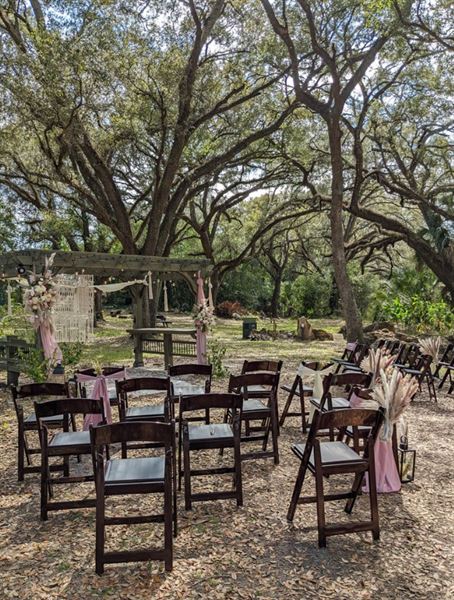 Under the Oaks Wellness & Events