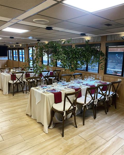 Lake Coeur d'Alene Cruises