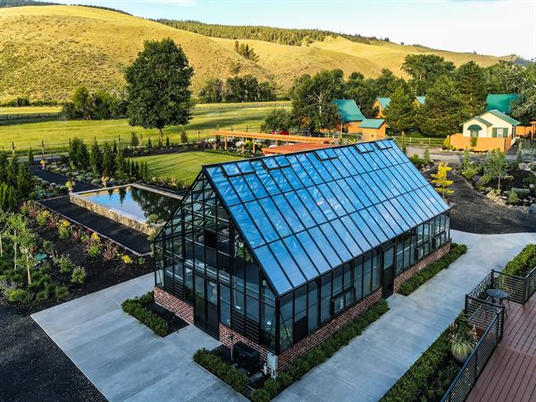 The Brick House Gardens & Nursery