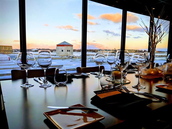 Delta Kingston Waterfront Hotel