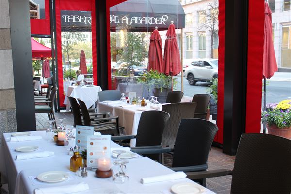 Taberna del Alabardero