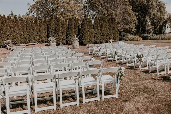 Hessenland Inn & Schatz Winery