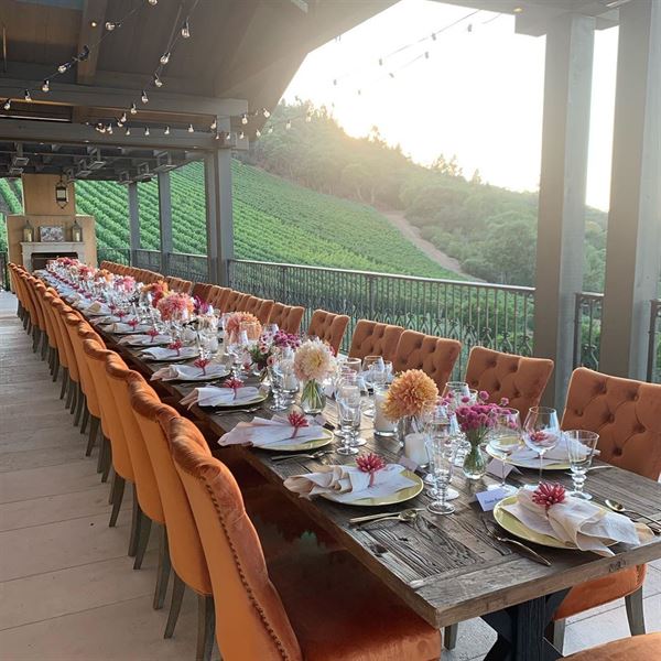 Angele Restaurant & Bar