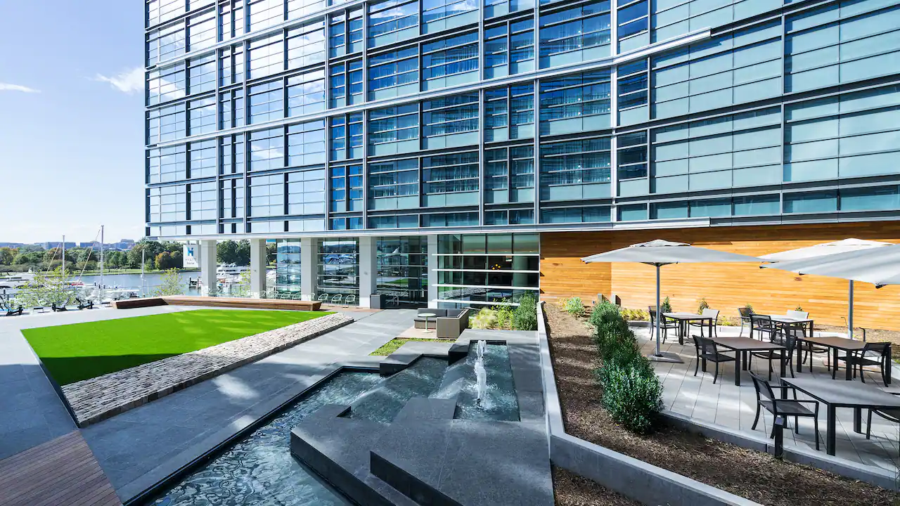Hyatt House Washington DC / The Wharf