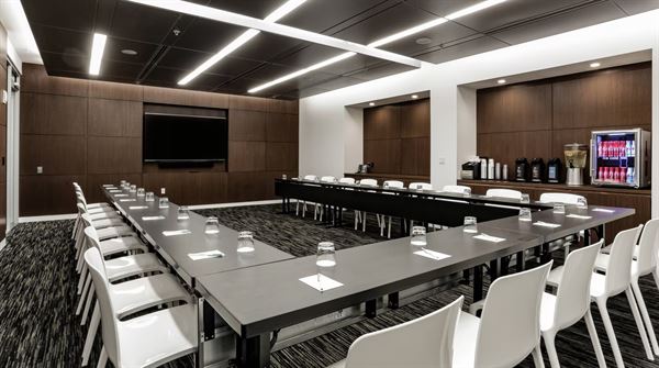 Courtyard Long Island City/New York Manhattan View