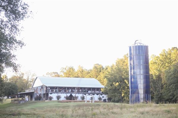 The Barn at Bennett Flats
