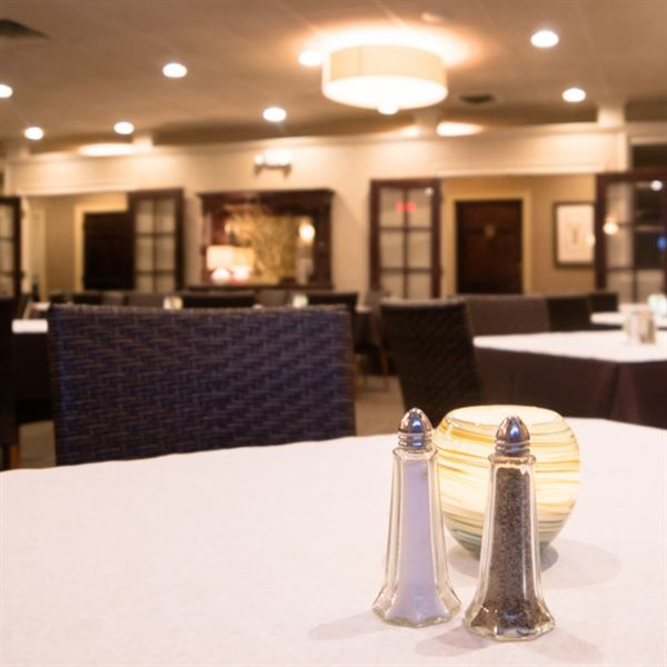 Sno's Seafood and Steak