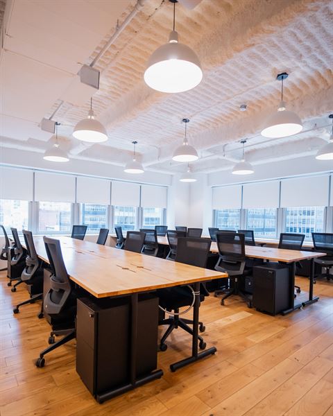 Corporate Suites at 880 3rd Avenue