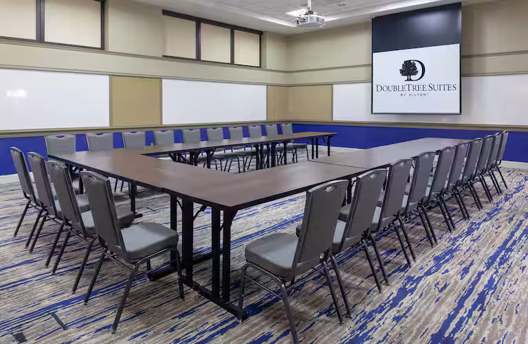 DoubleTree by Hilton Hotel and Executive Meeting Center