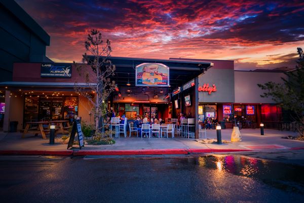 Lucky Beaver Bar and Burger