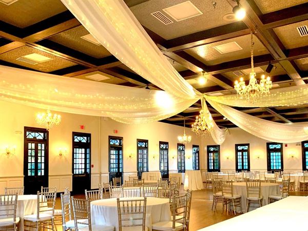 Rip Van Winkle Gardens