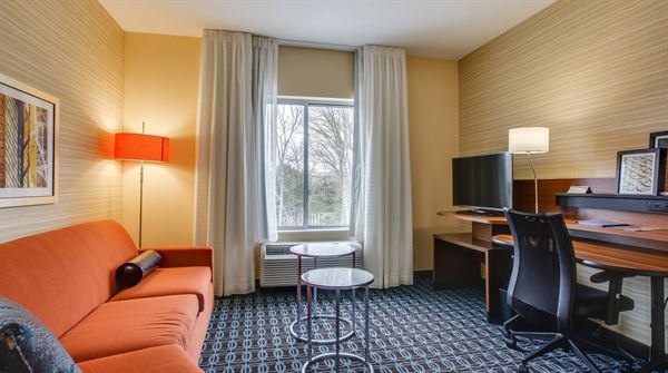 Fairfield Inn & Suites Columbia