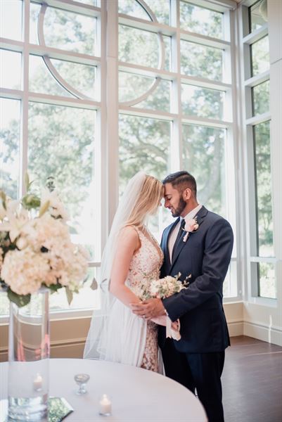 MacQueen Alumni Center