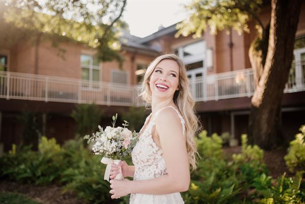MacQueen Alumni Center