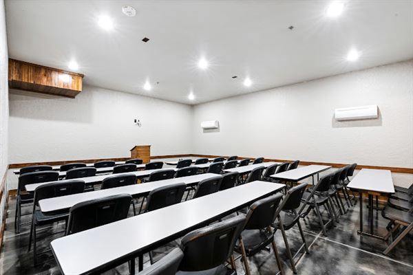 The Loft @ Rustic Creek Ranch