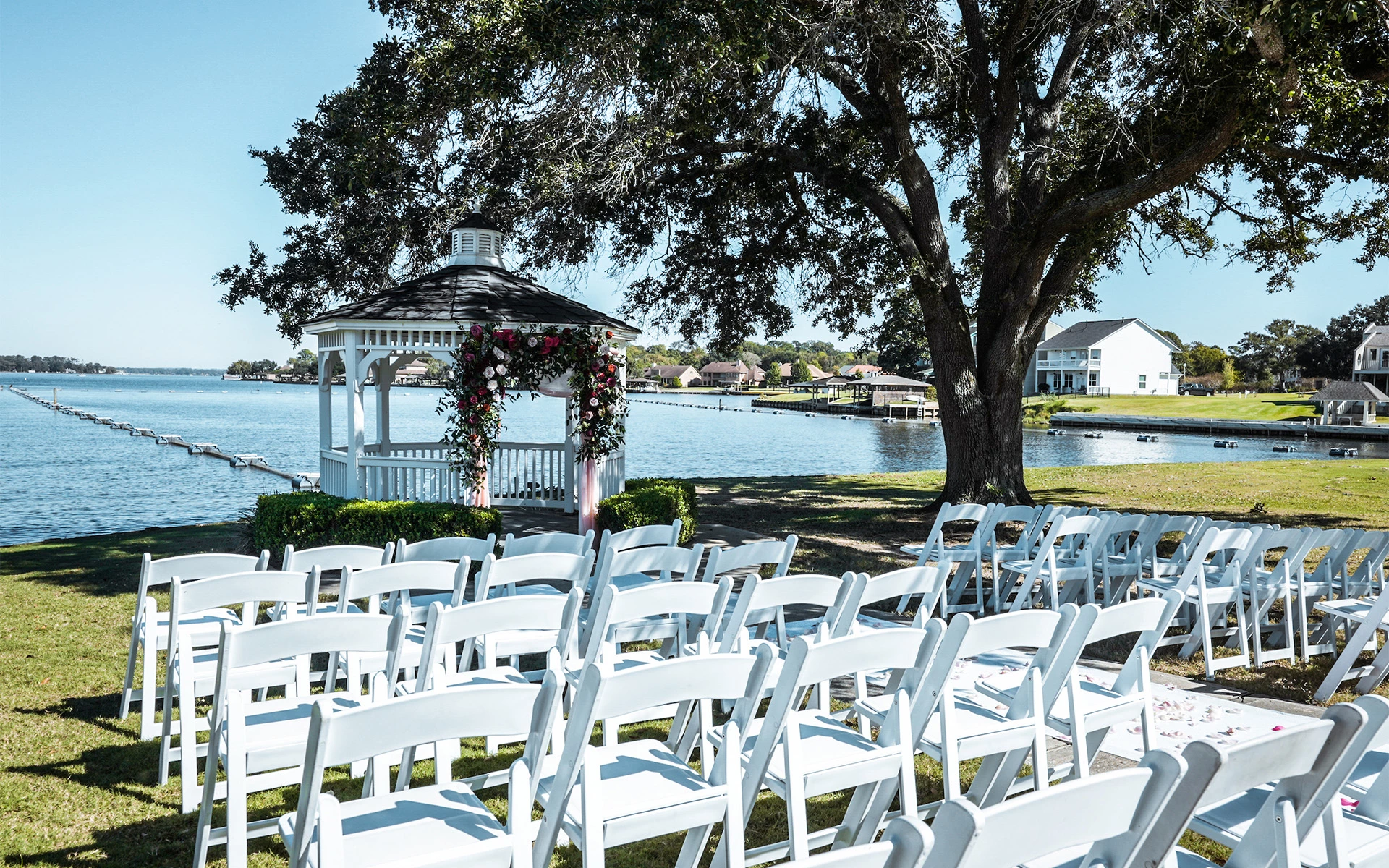 April Sound Country Club