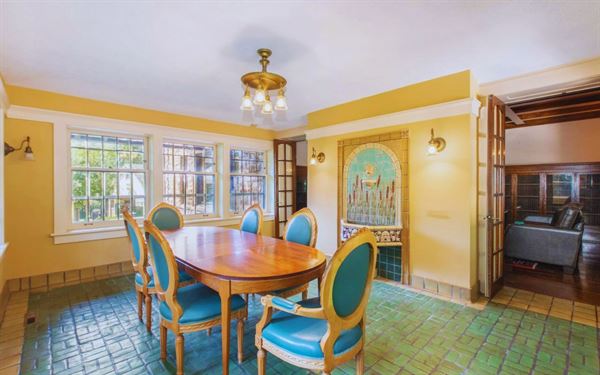 Martha's Bed & Breakfast