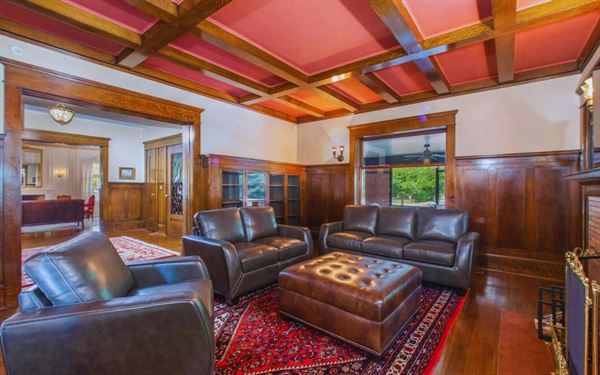 Martha's Bed & Breakfast