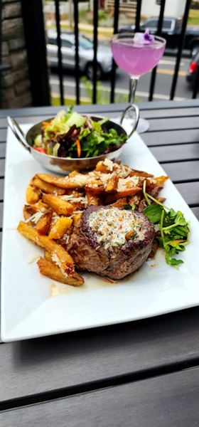 Notch Modern Kitchen & Bar