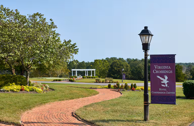 Virginia Crossings Hotel & Conference Center