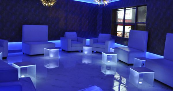 Noir Restaurant & Lounge