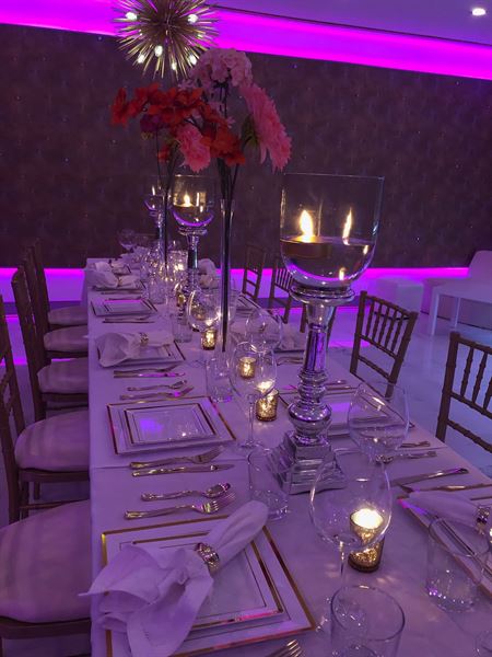 Noir Restaurant & Lounge