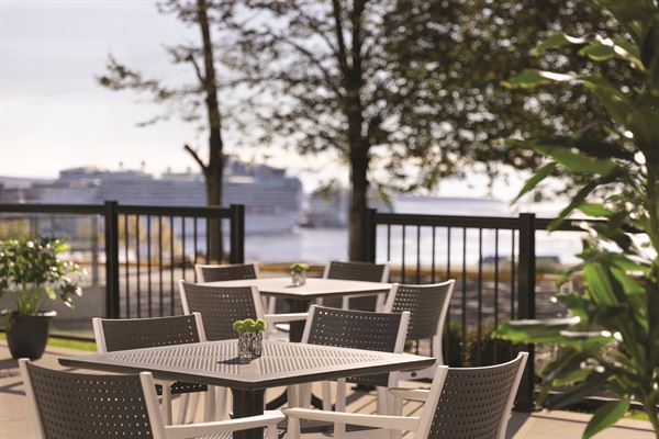 Crowne Plaza Saint John Hotel