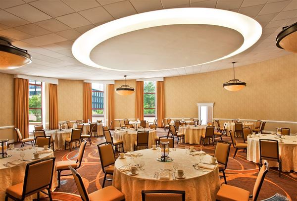 DoubleTree by Hilton Silver Spring Washington DC North