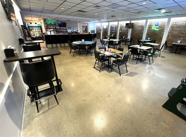 The Hudson Inn Bar/Restaurant & Event Center