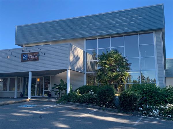 Pacific Shores Resort