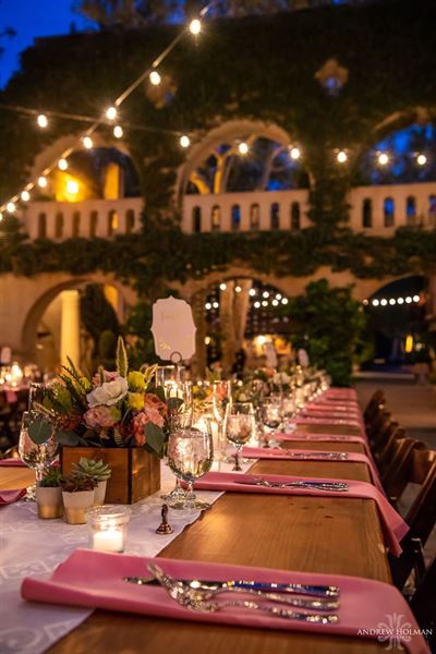 Tlaquepaque Arts & Shopping Village