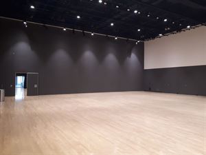 Half Hall- North End