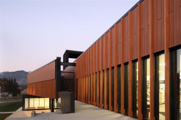 Columbia Valley Centre