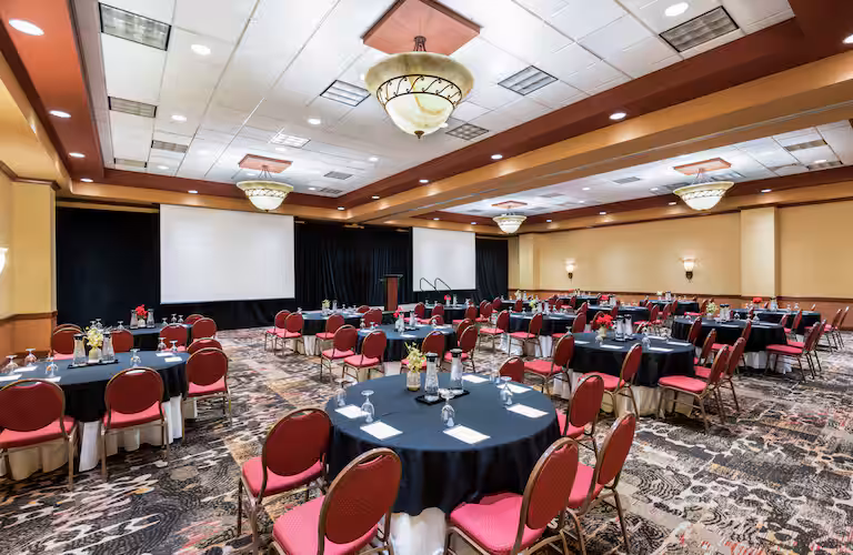 Embassy Suites St. Louis-St. Charles Hotel