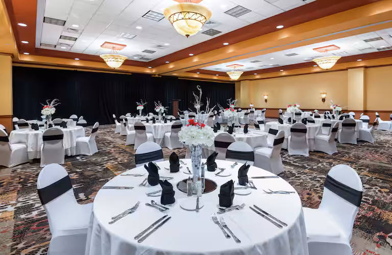 Embassy Suites St. Louis-St. Charles Hotel