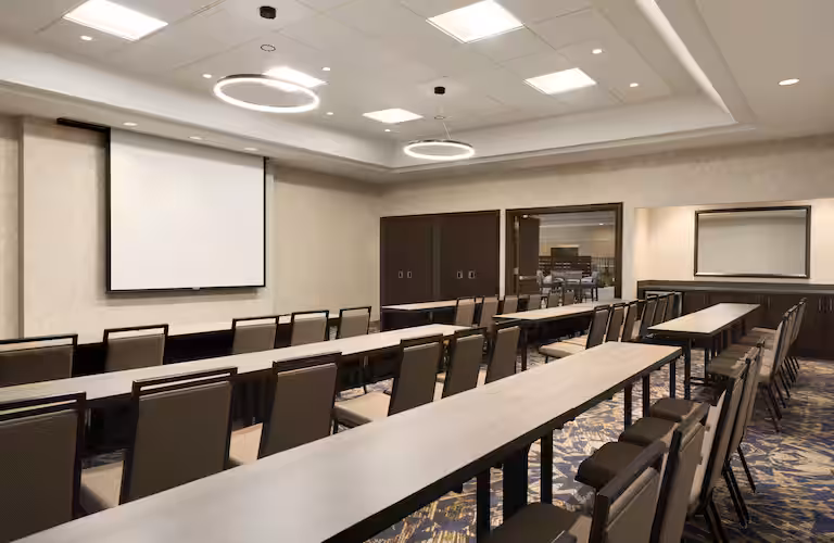 Embassy Suites Chicago - Lombard/Oak Brook