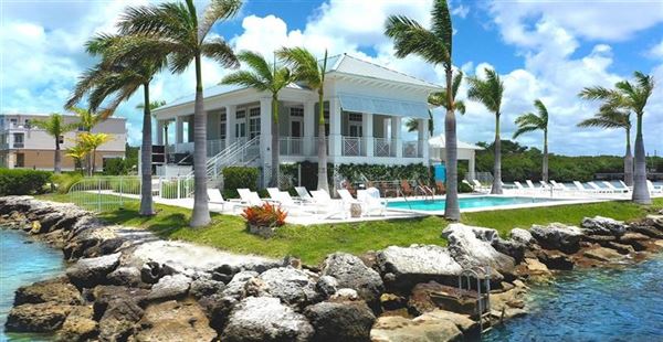 Playa Largo Ocean Residences