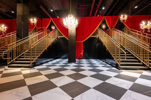 Nathan Burton Magic Show