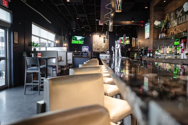 The Flats Eatery + Drink - Saskatoon