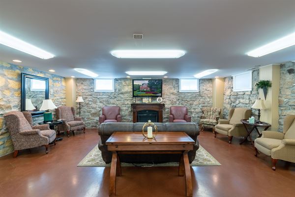 Faculty Lounge at The School House B&B