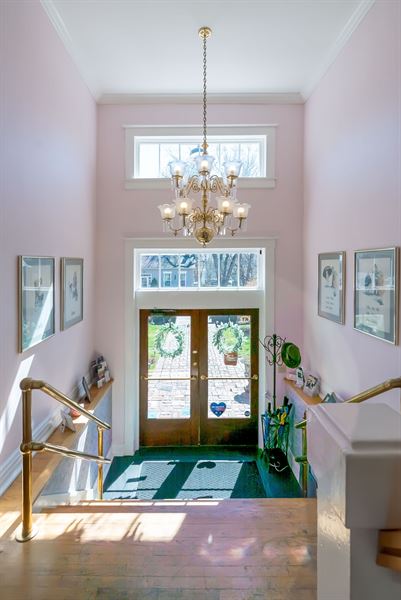 Faculty Lounge at The School House B&B