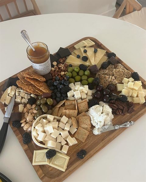 Superior Serving, LLC