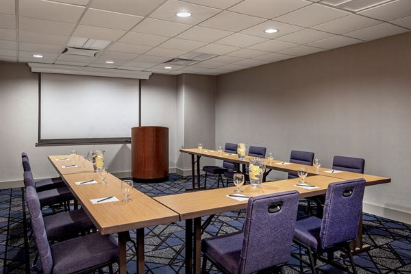 Courtyard by Marriott Boston Marlborough