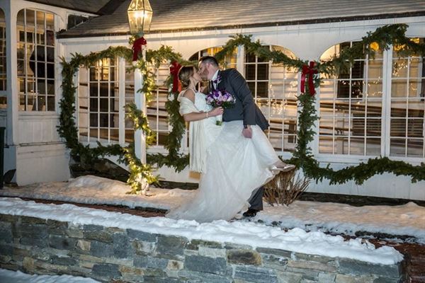 Publick House Historic Inn